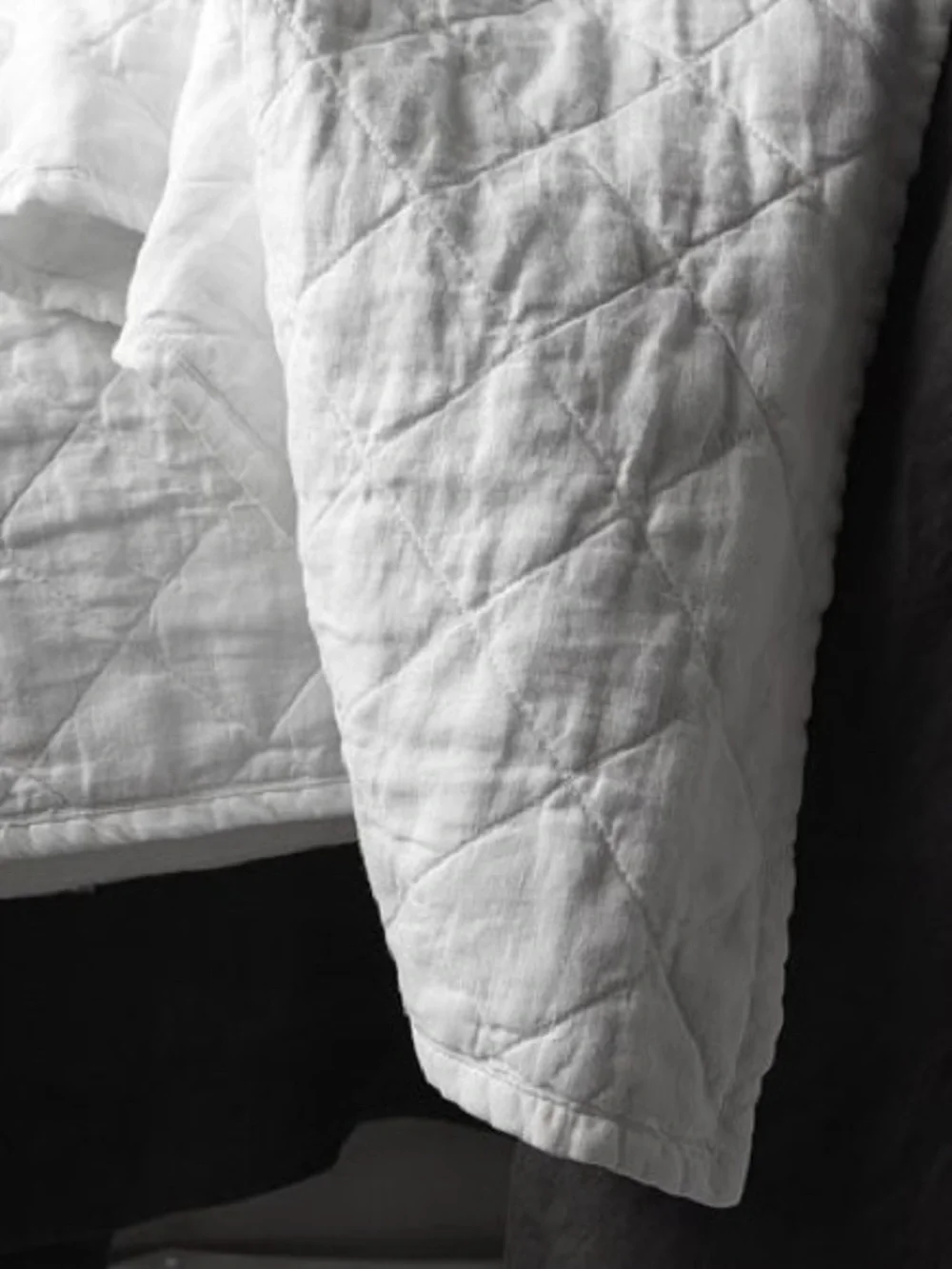 Matteo LA ida linen quilt